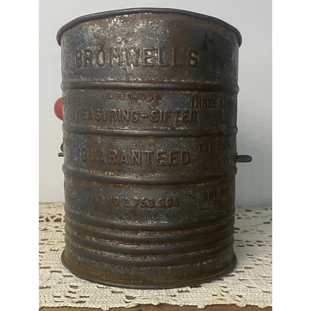 Vintage Bromwell's 3 Cup Metal Flour Sifter Rusty Rustic Country Kitchen Decor